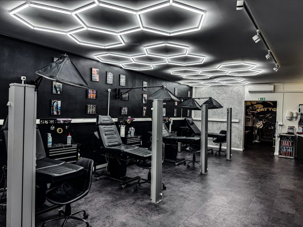 Einblick in das Skin City Tattoo Studio in Neufeld